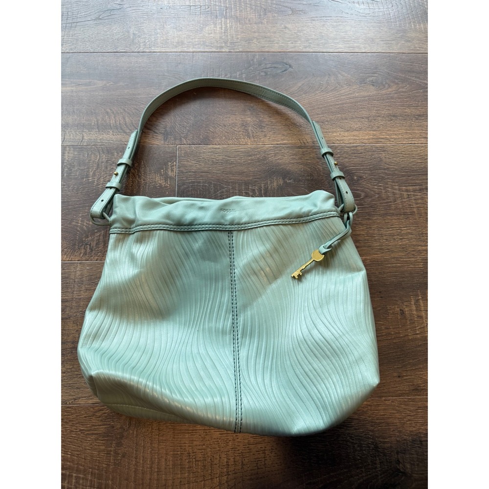 Fossil Green‎ Leather Hobo Bag Purse Handbag Key Charm Wave Design